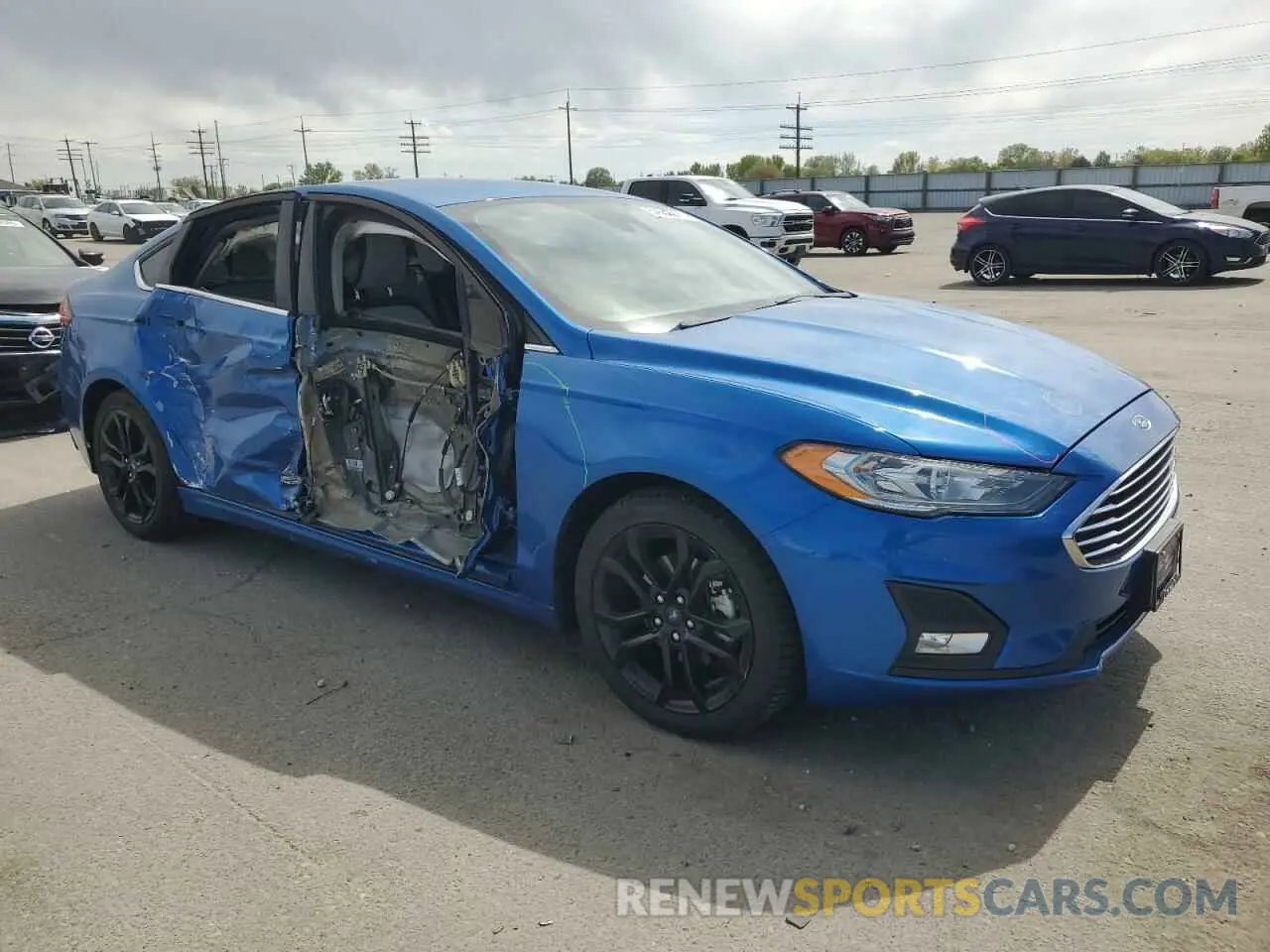 4 Photograph of a damaged car 3FA6P0HD1LR229004 FORD FUSION 2020