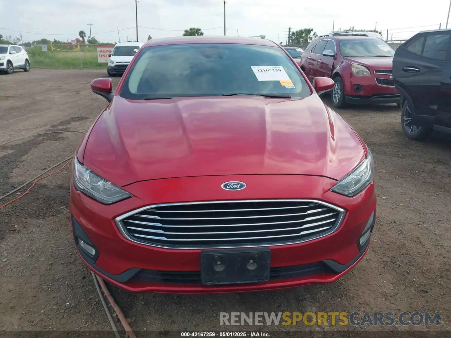 12 Photograph of a damaged car 3FA6P0HD1LR246496 FORD FUSION 2020