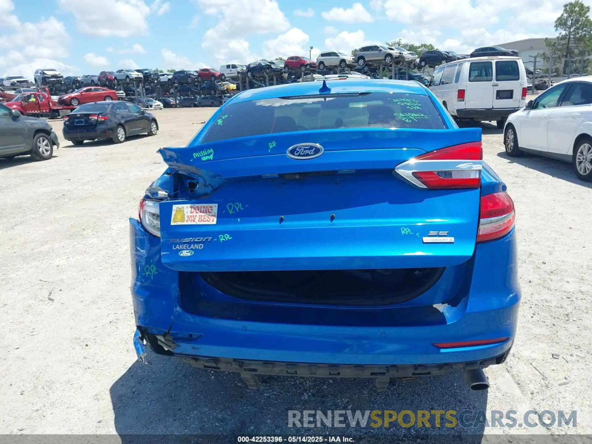 16 Photograph of a damaged car 3FA6P0HD2LR110491 FORD FUSION 2020