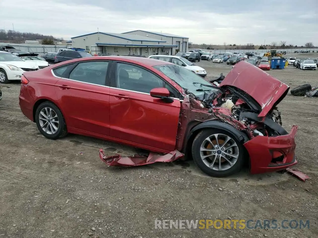 4 Photograph of a damaged car 3FA6P0HD2LR119921 FORD FUSION 2020