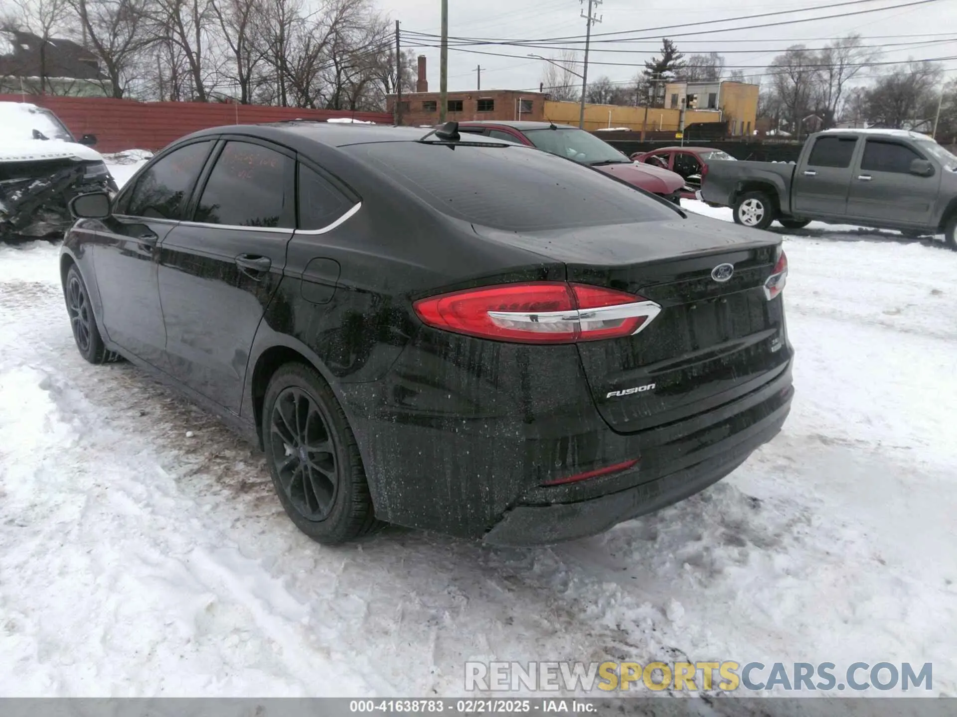 3 Photograph of a damaged car 3FA6P0HD2LR124486 FORD FUSION 2020