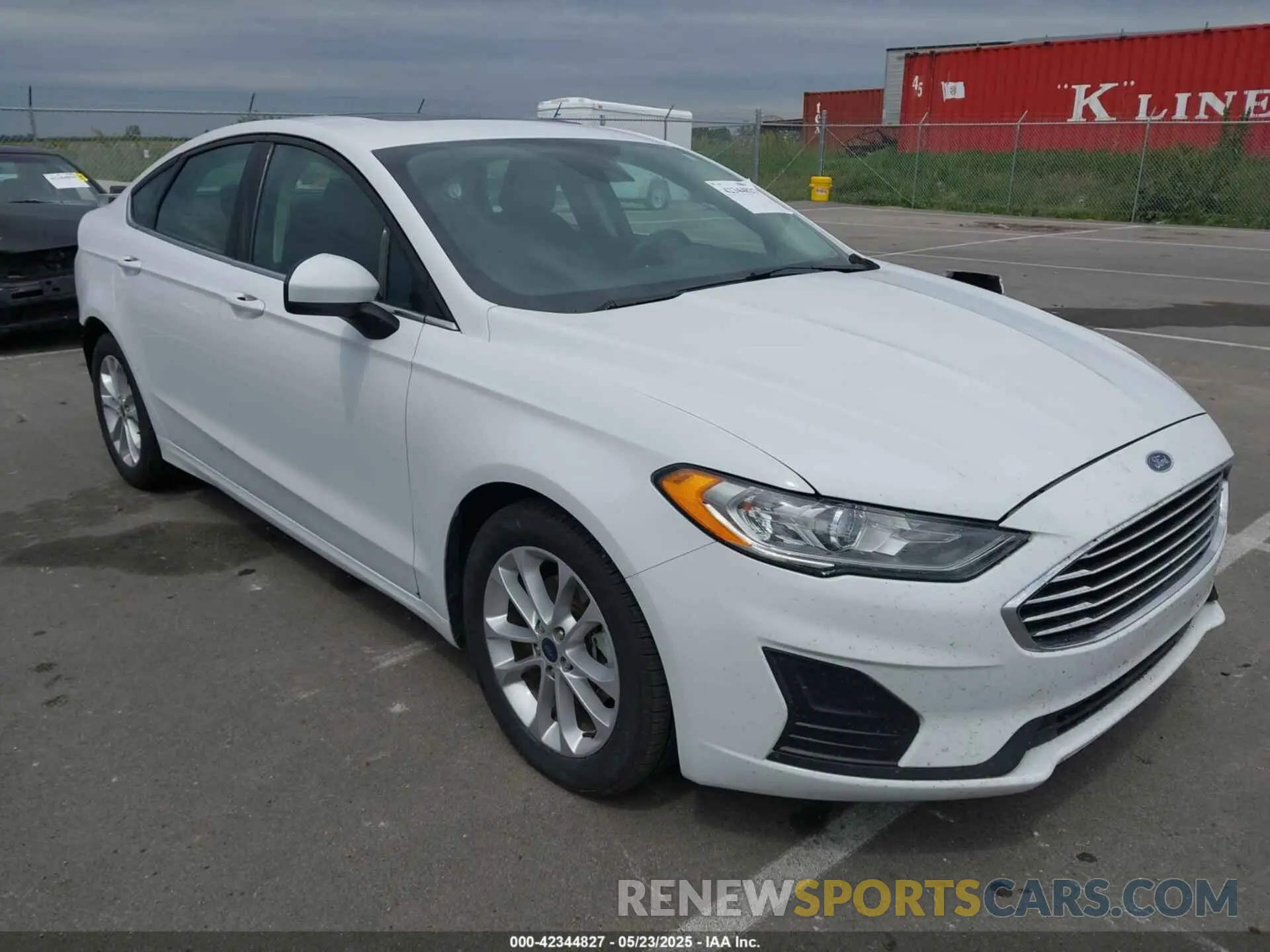1 Photograph of a damaged car 3FA6P0HD2LR136072 FORD FUSION 2020