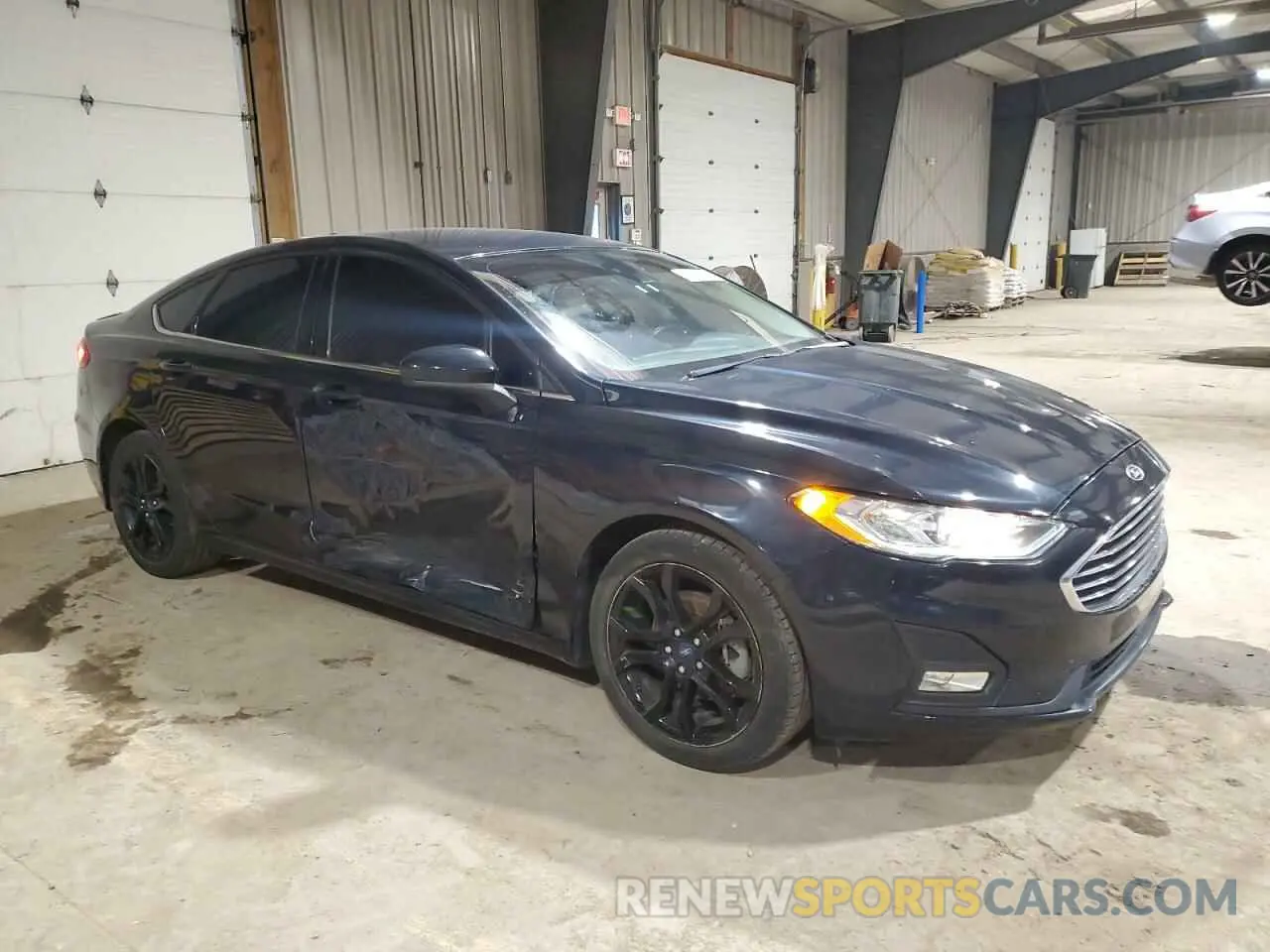 4 Photograph of a damaged car 3FA6P0HD2LR143216 FORD FUSION 2020