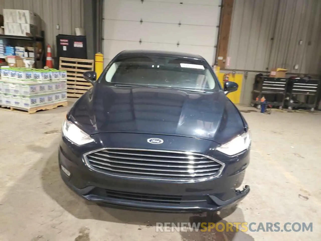 5 Photograph of a damaged car 3FA6P0HD2LR143216 FORD FUSION 2020