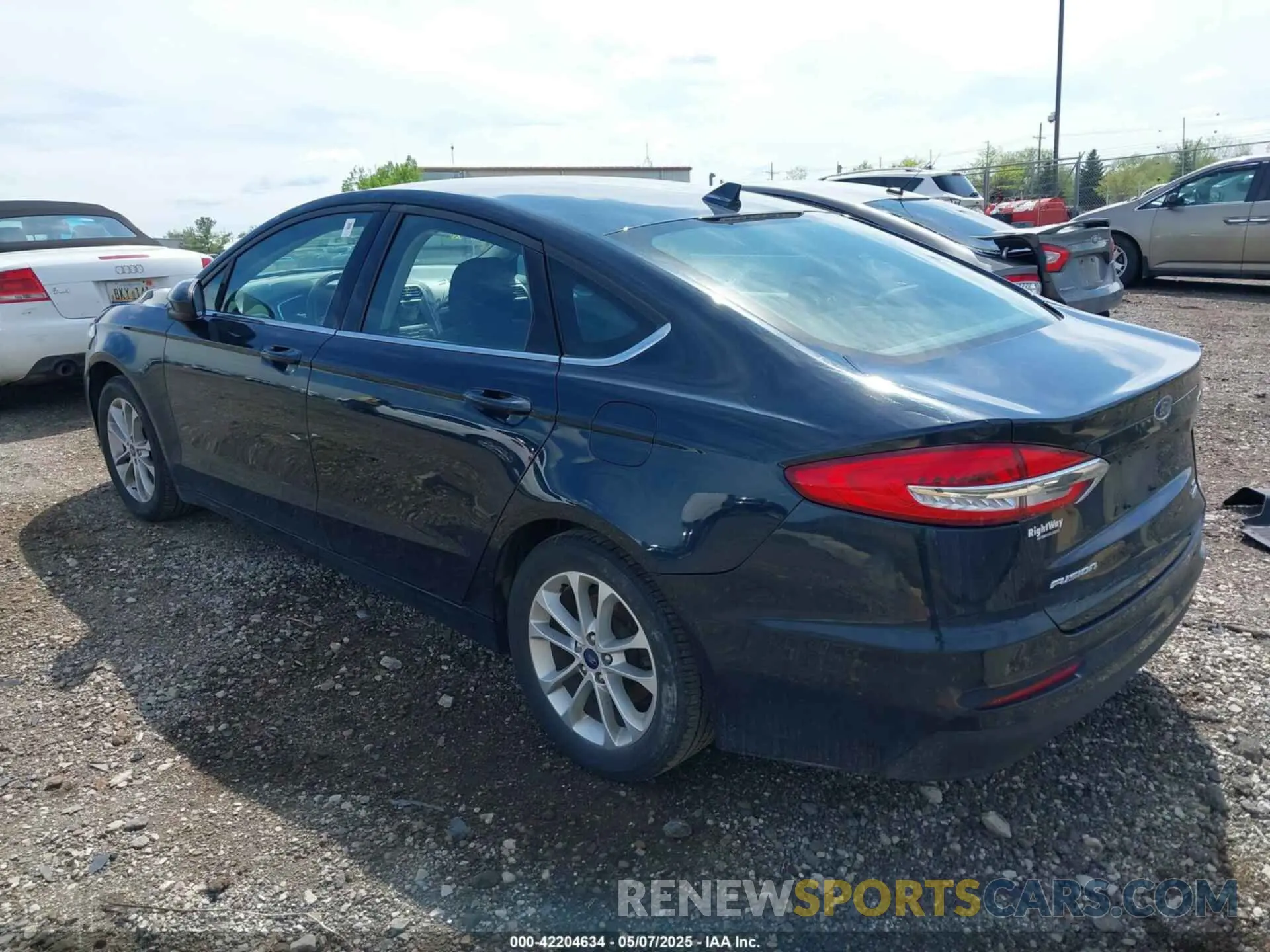 3 Photograph of a damaged car 3FA6P0HD2LR146620 FORD FUSION 2020