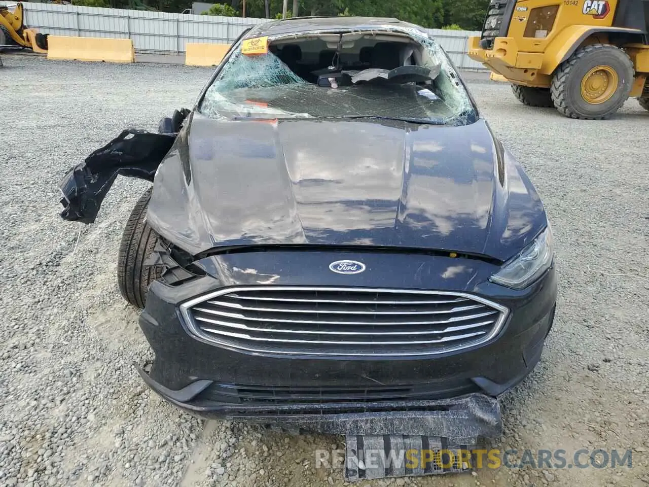 5 Photograph of a damaged car 3FA6P0HD2LR150490 FORD FUSION 2020