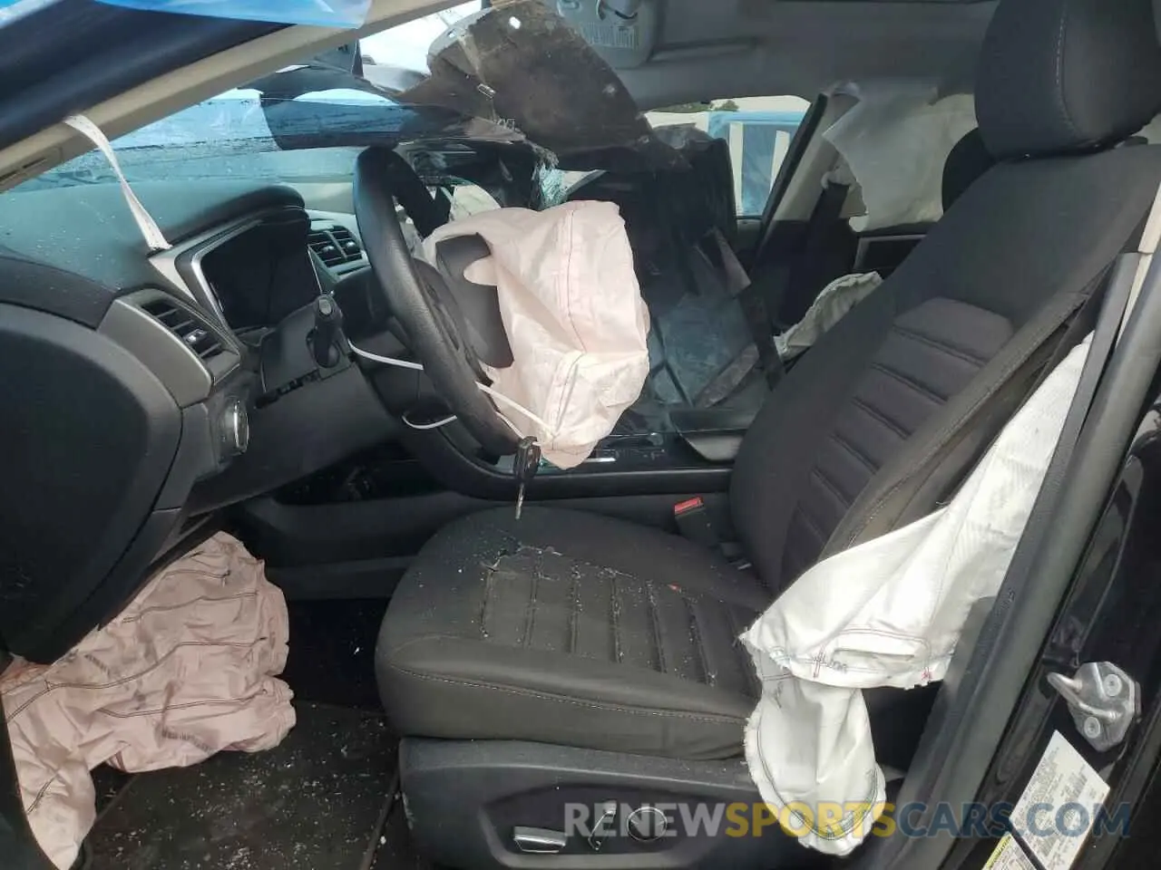 7 Photograph of a damaged car 3FA6P0HD2LR150490 FORD FUSION 2020