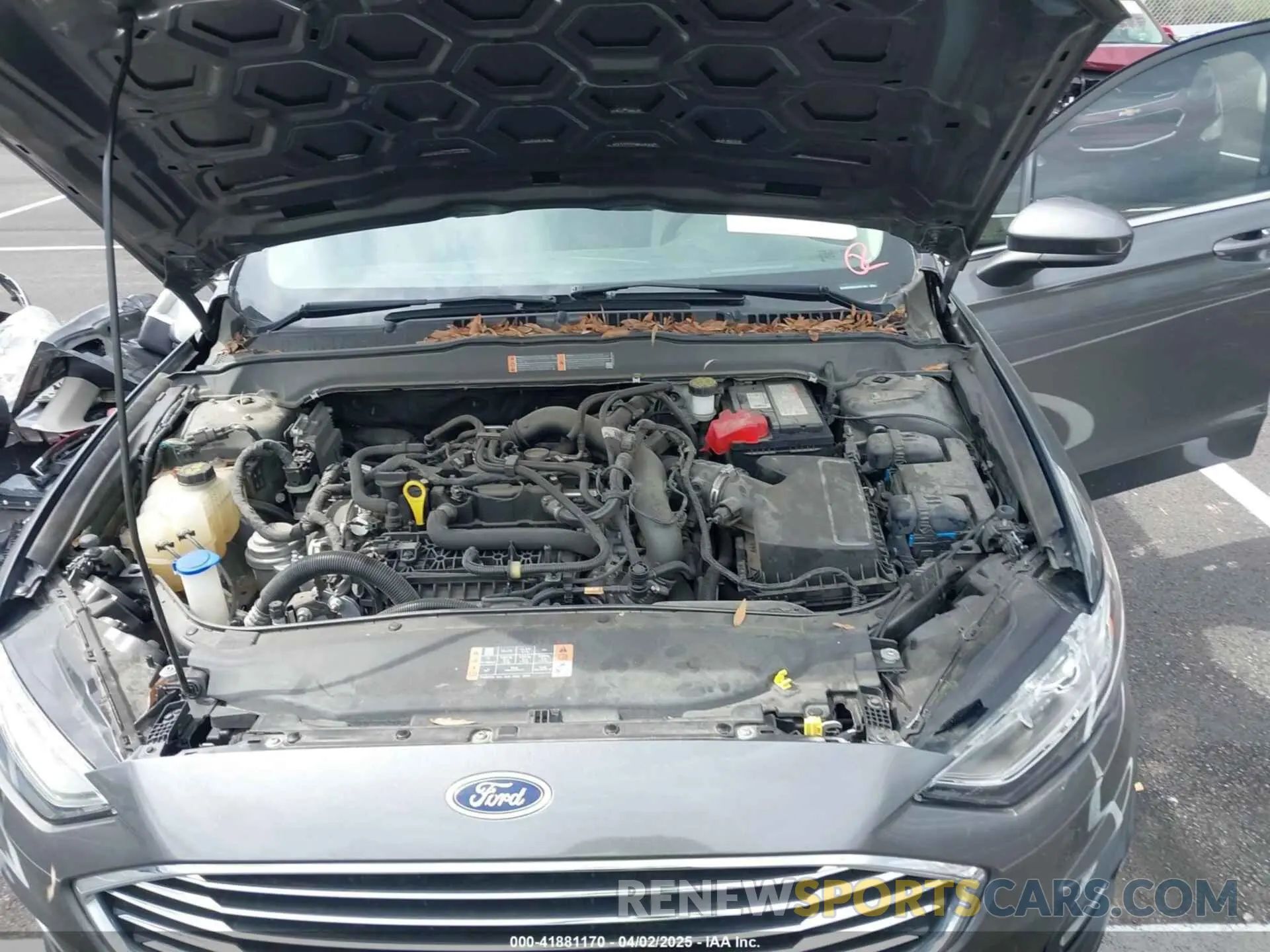 10 Photograph of a damaged car 3FA6P0HD2LR161148 FORD FUSION 2020