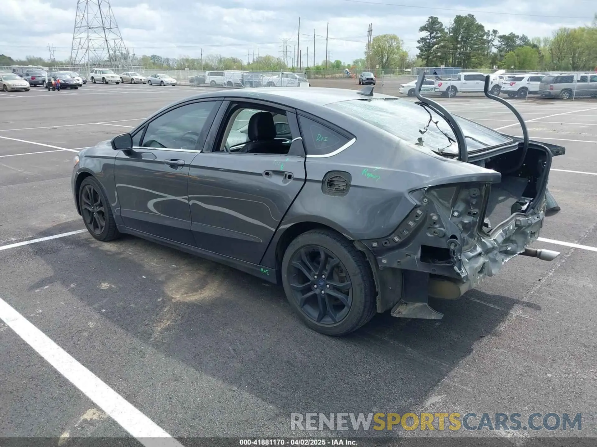 3 Photograph of a damaged car 3FA6P0HD2LR161148 FORD FUSION 2020