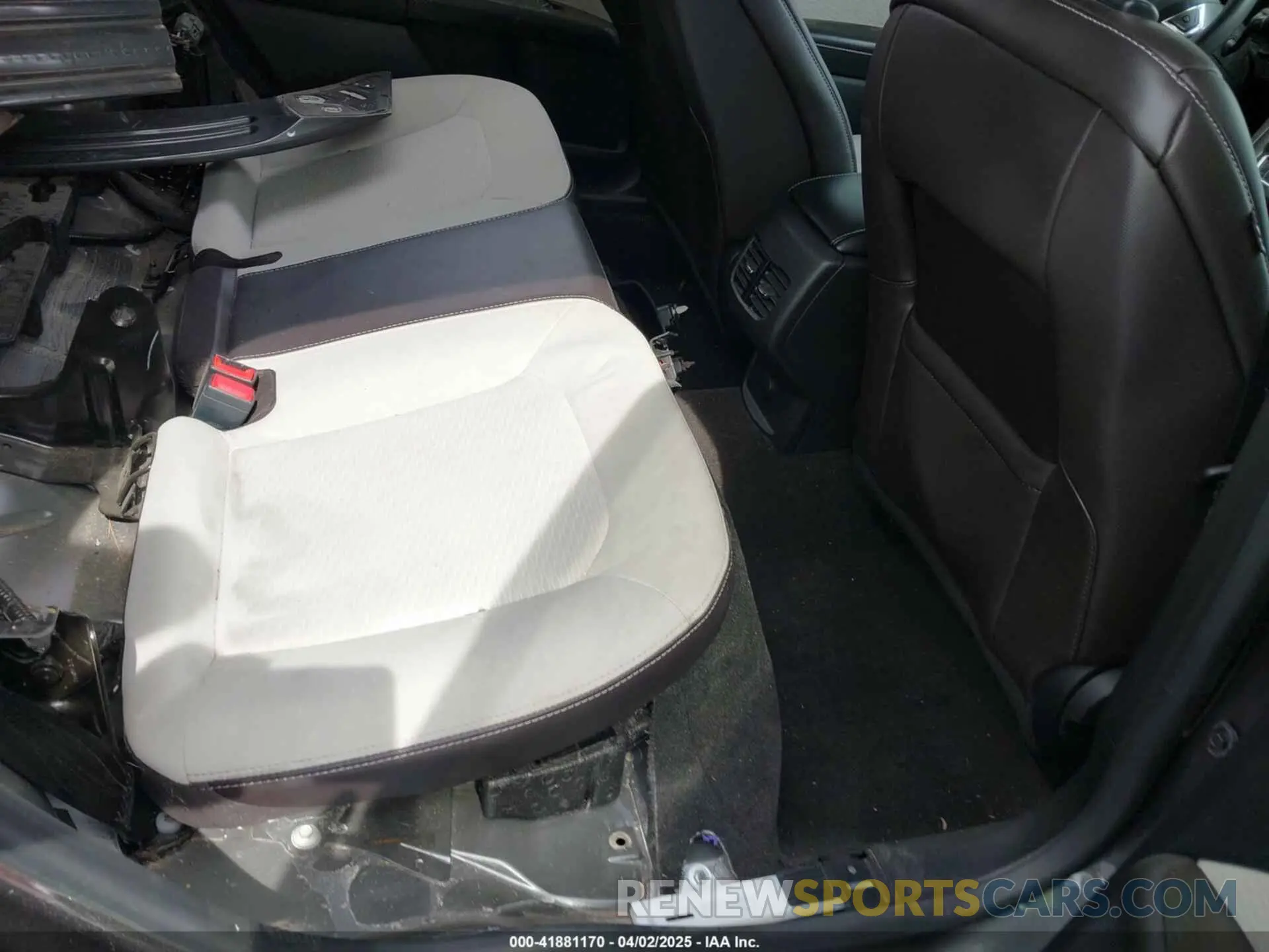 8 Photograph of a damaged car 3FA6P0HD2LR161148 FORD FUSION 2020