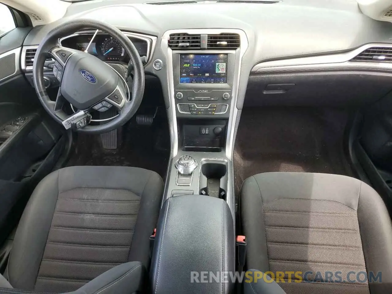 8 Photograph of a damaged car 3FA6P0HD2LR164955 FORD FUSION 2020