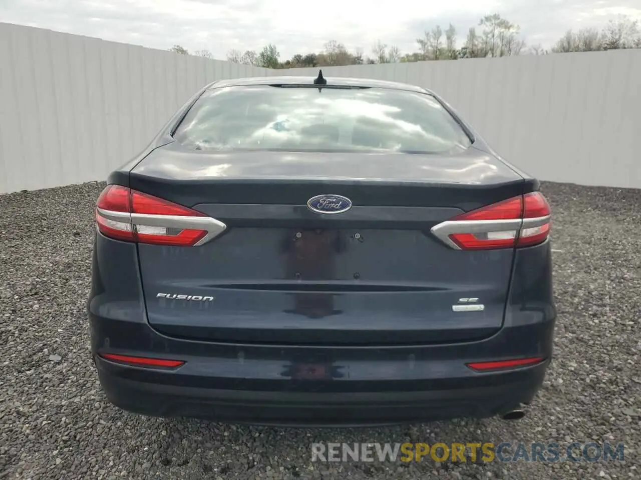 6 Photograph of a damaged car 3FA6P0HD2LR165149 FORD FUSION 2020