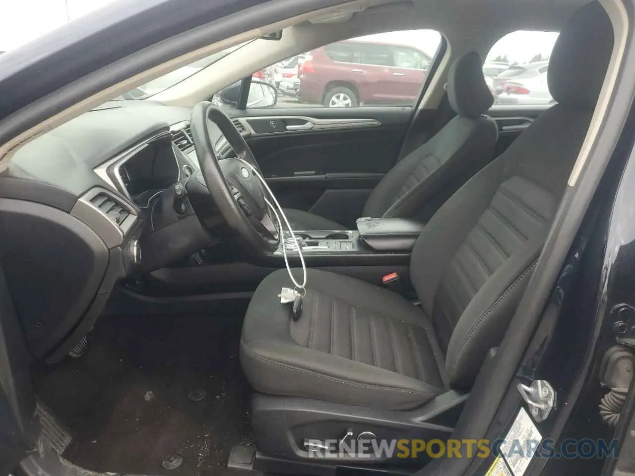 7 Photograph of a damaged car 3FA6P0HD2LR165149 FORD FUSION 2020