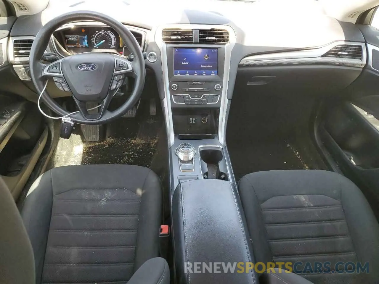 8 Photograph of a damaged car 3FA6P0HD2LR184283 FORD FUSION 2020