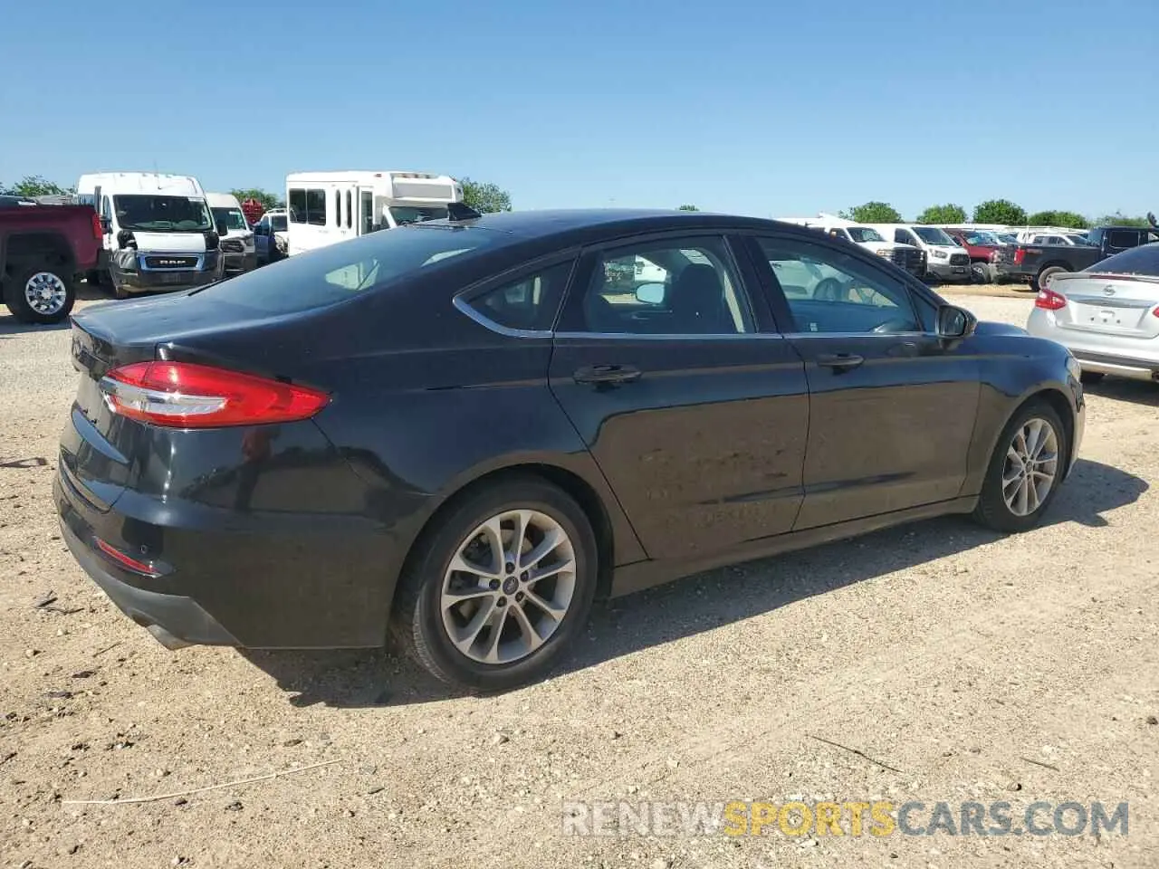 3 Photograph of a damaged car 3FA6P0HD2LR187894 FORD FUSION 2020