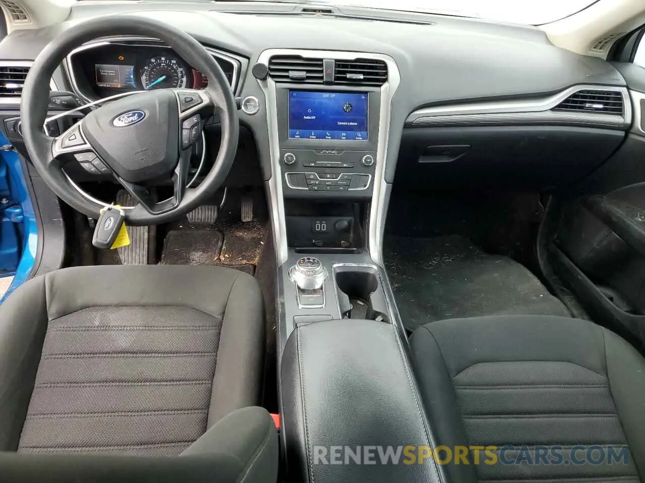 8 Photograph of a damaged car 3FA6P0HD2LR218741 FORD FUSION 2020