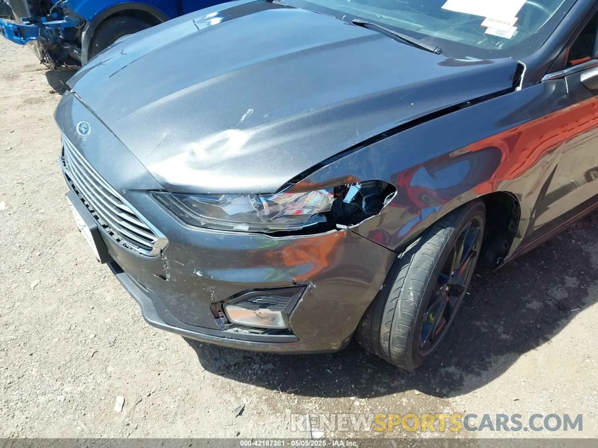 12 Photograph of a damaged car 3FA6P0HD2LR256809 FORD FUSION 2020