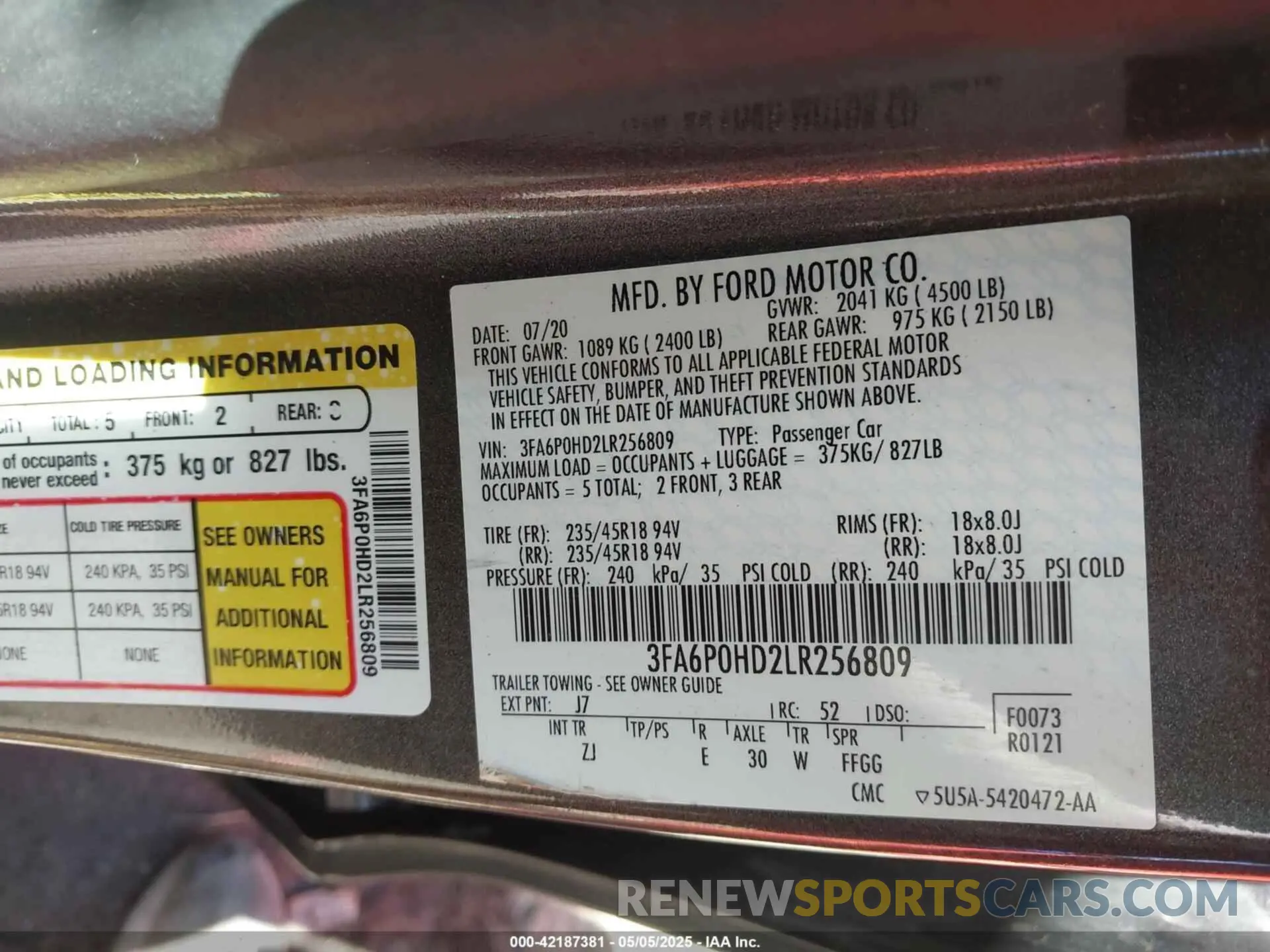 9 Photograph of a damaged car 3FA6P0HD2LR256809 FORD FUSION 2020