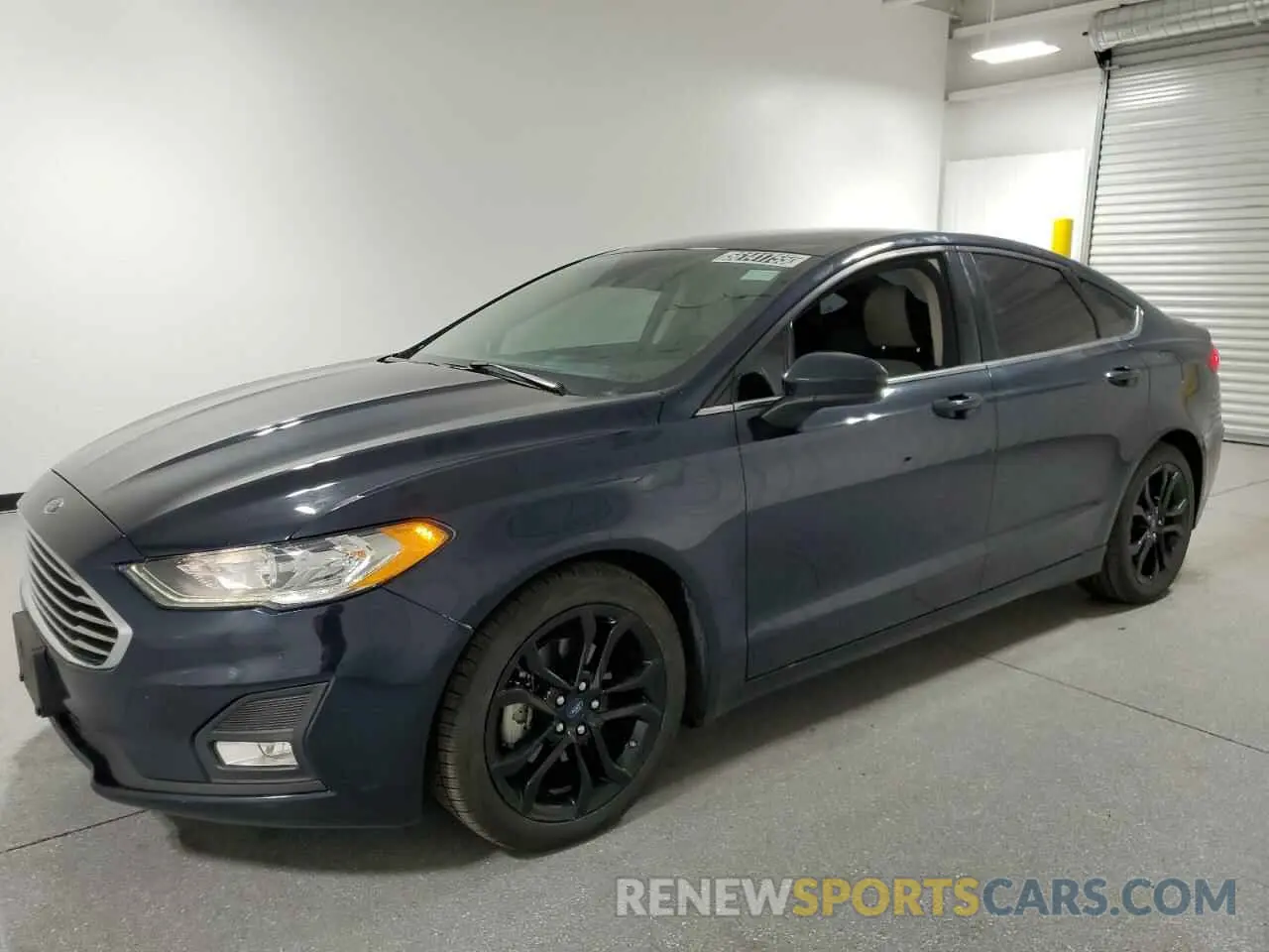 1 Photograph of a damaged car 3FA6P0HD2LR260276 FORD FUSION 2020