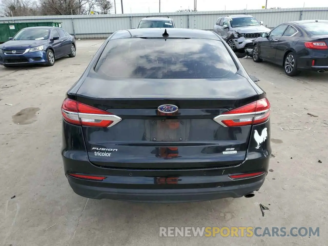 6 Photograph of a damaged car 3FA6P0HD2LR263579 FORD FUSION 2020
