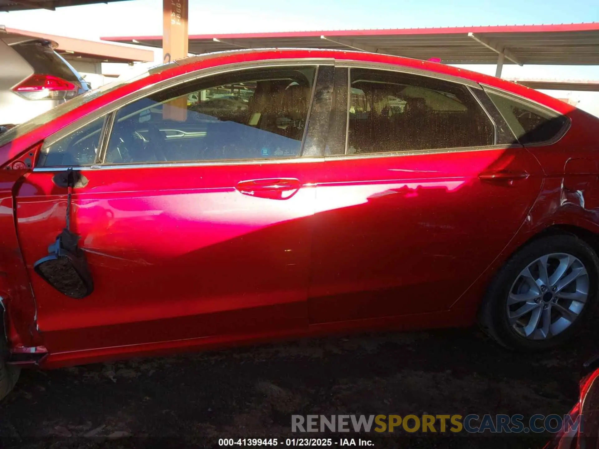 14 Photograph of a damaged car 3FA6P0HD2LR264831 FORD FUSION 2020