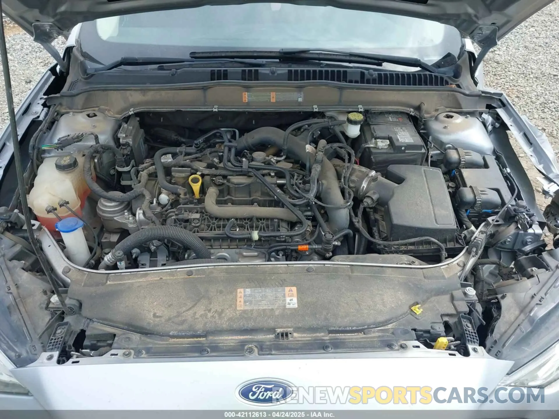 10 Photograph of a damaged car 3FA6P0HD3LR103307 FORD FUSION 2020