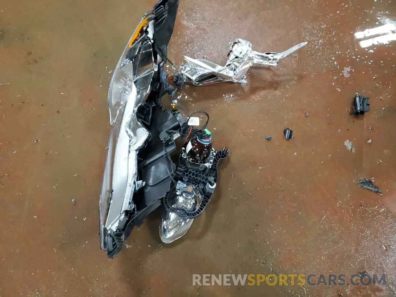 12 Photograph of a damaged car 3FA6P0HD3LR110693 FORD FUSION 2020