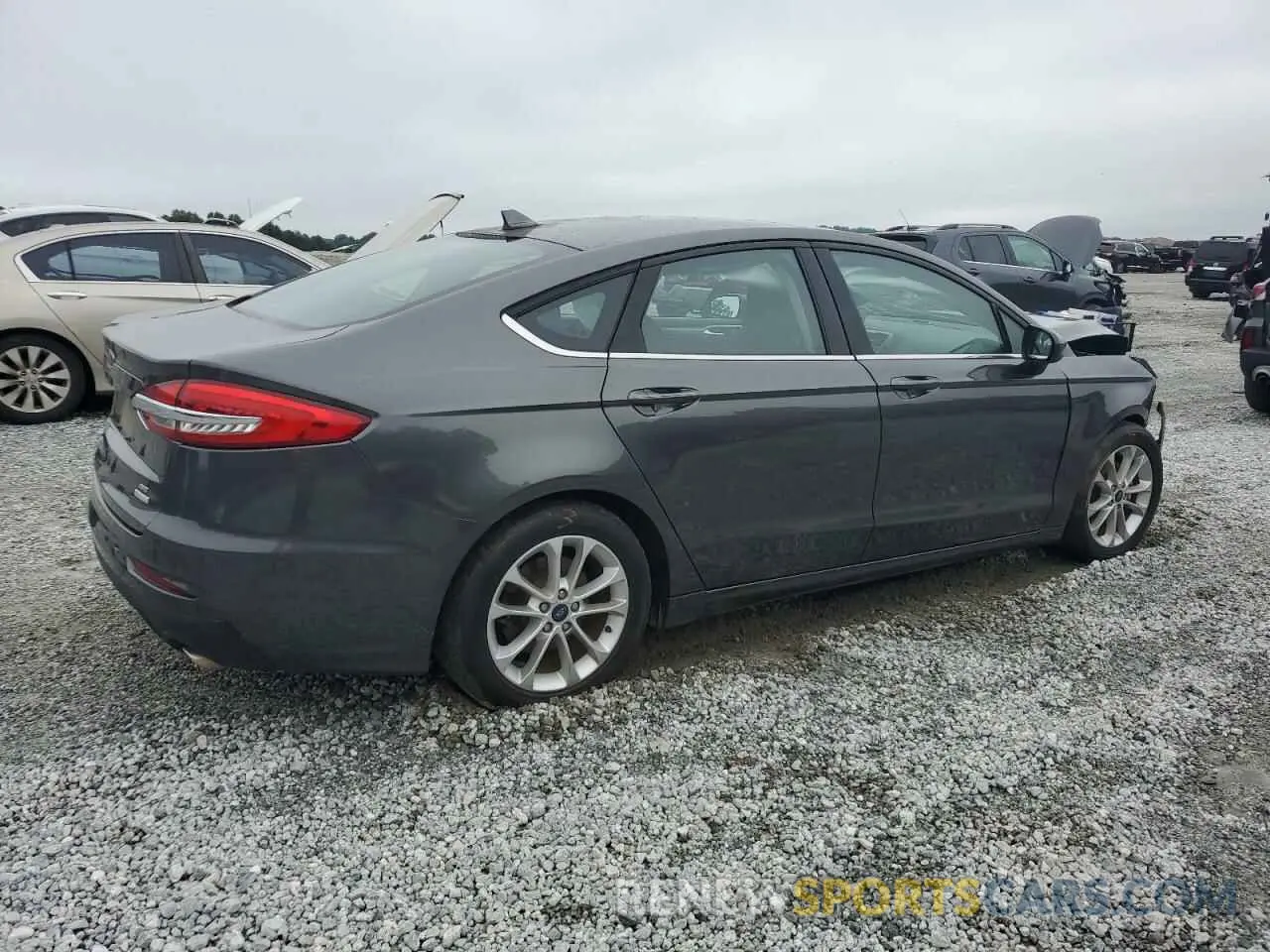 3 Photograph of a damaged car 3FA6P0HD3LR143242 FORD FUSION 2020
