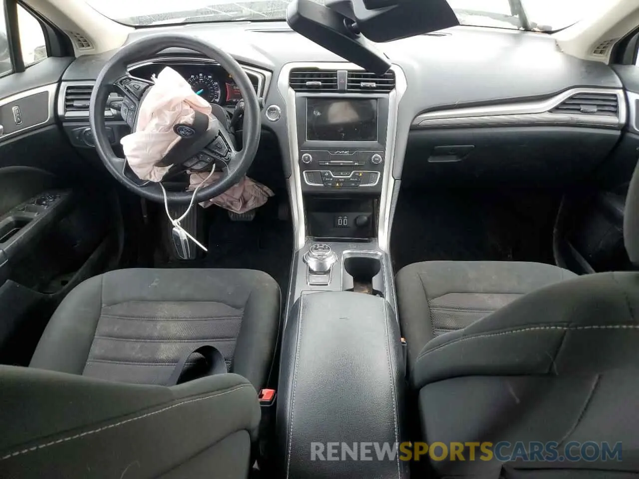 8 Photograph of a damaged car 3FA6P0HD3LR143242 FORD FUSION 2020