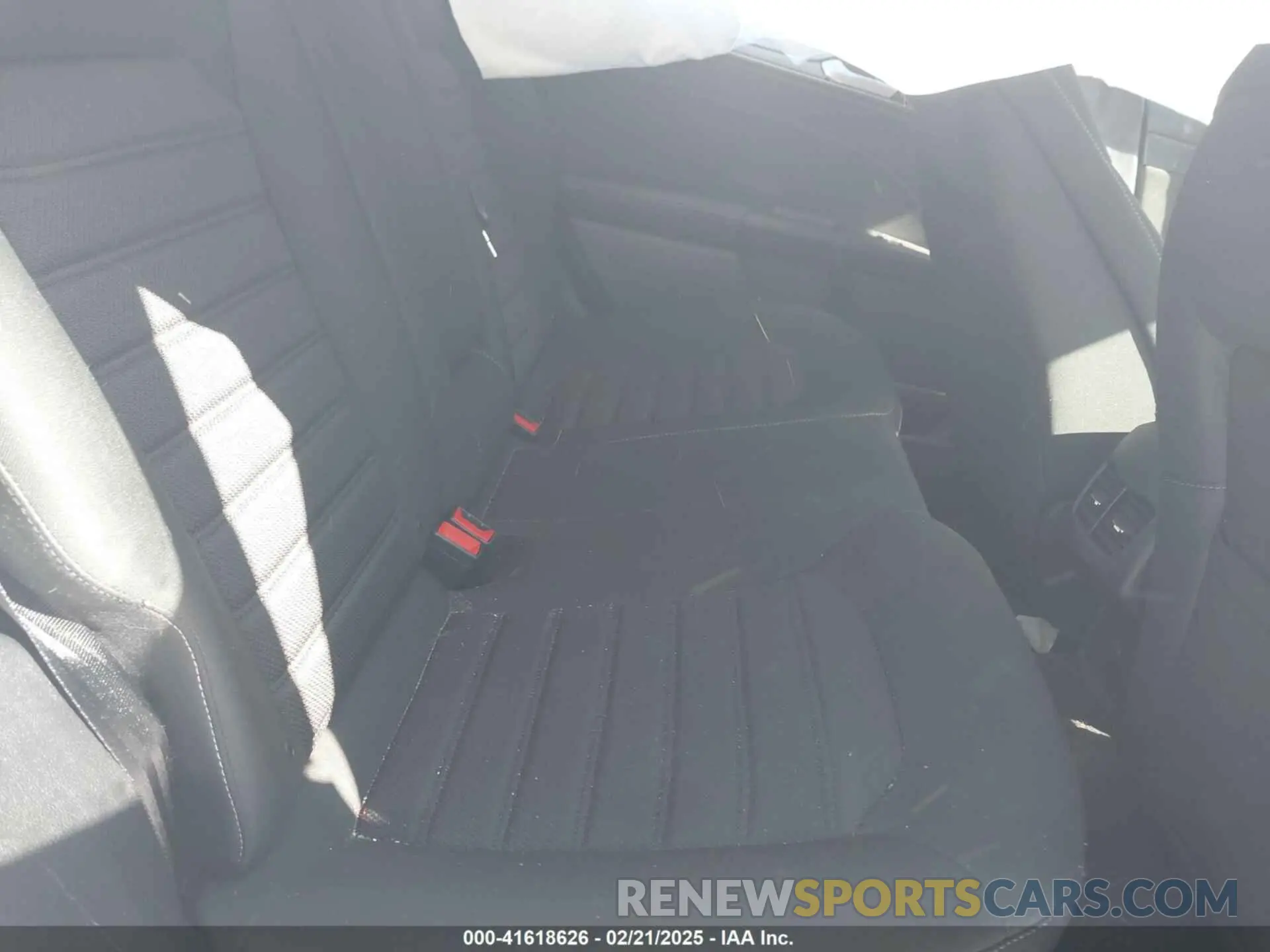 8 Photograph of a damaged car 3FA6P0HD3LR146853 FORD FUSION 2020