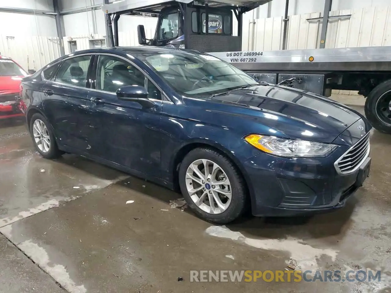 4 Photograph of a damaged car 3FA6P0HD3LR163135 FORD FUSION 2020