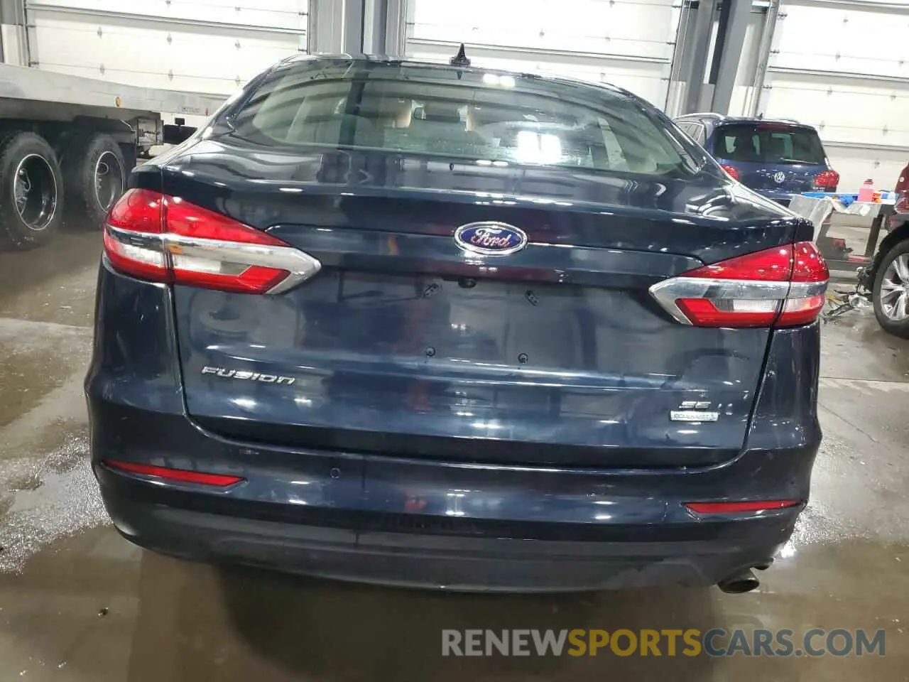 6 Photograph of a damaged car 3FA6P0HD3LR163135 FORD FUSION 2020