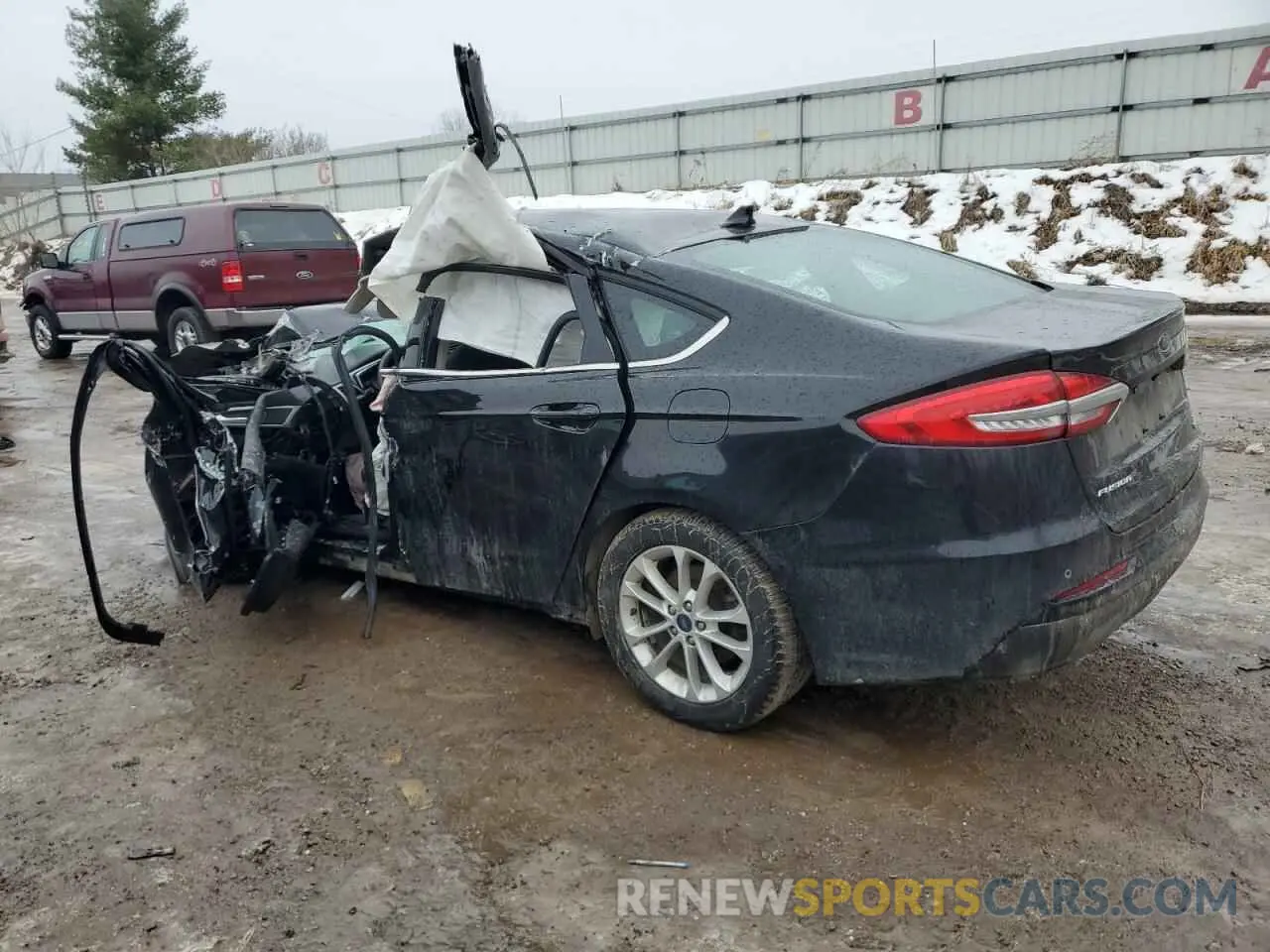 2 Photograph of a damaged car 3FA6P0HD3LR166861 FORD FUSION 2020