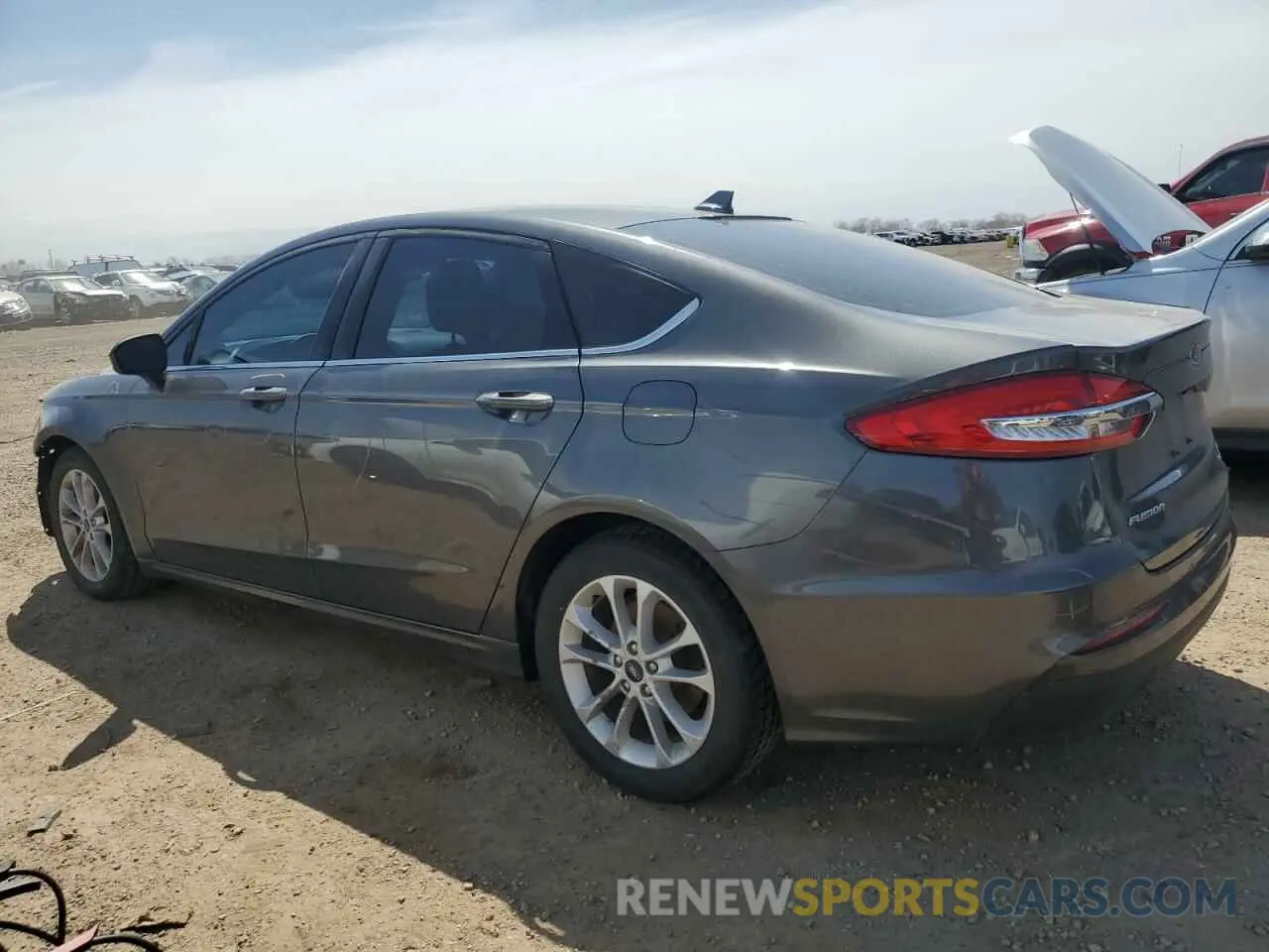 2 Photograph of a damaged car 3FA6P0HD3LR185507 FORD FUSION 2020