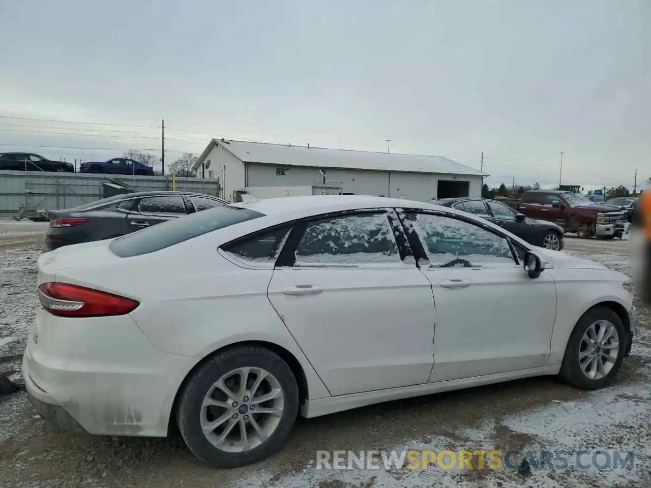 3 Photograph of a damaged car 3FA6P0HD3LR189279 FORD FUSION 2020