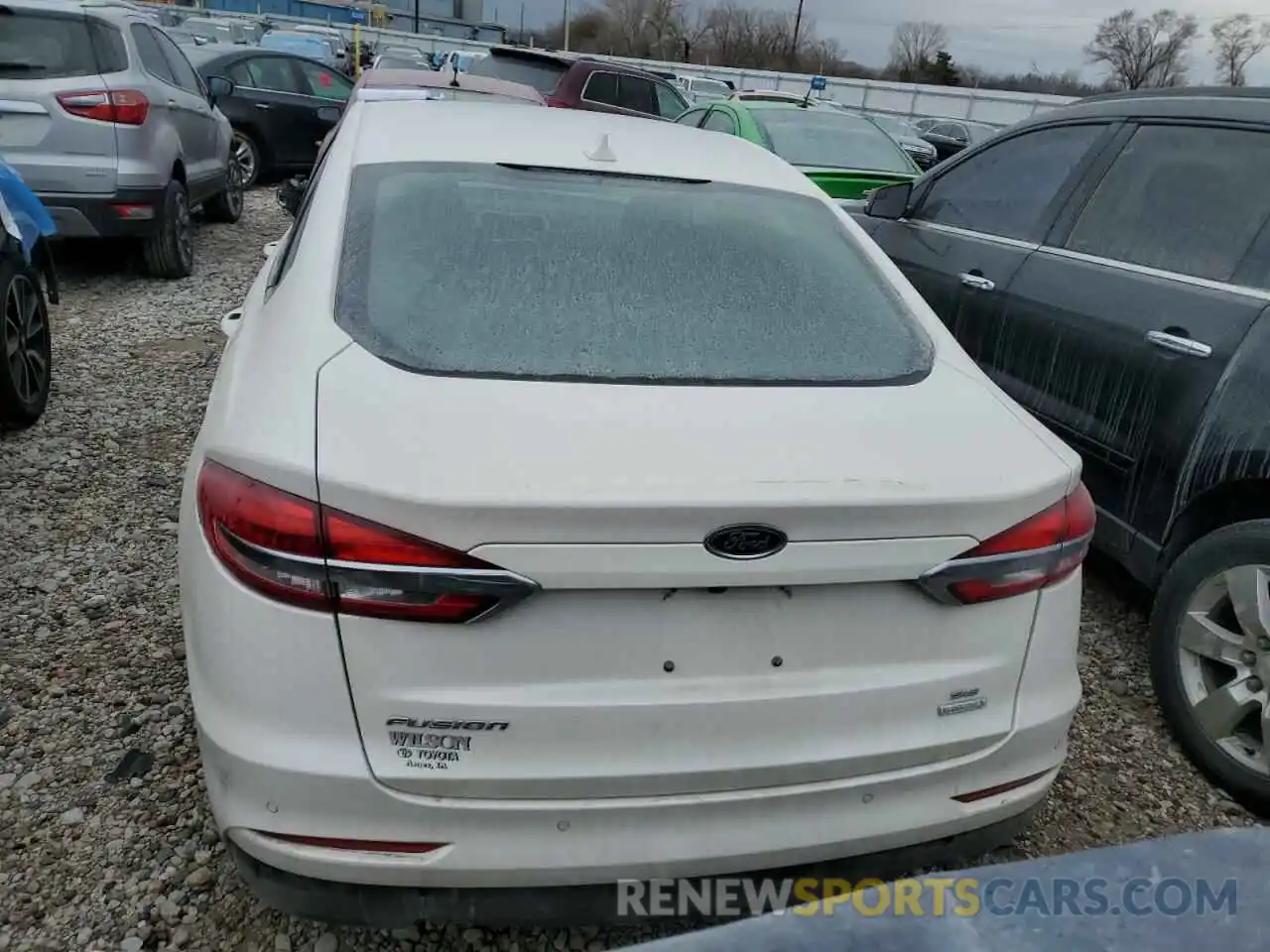 6 Photograph of a damaged car 3FA6P0HD3LR189279 FORD FUSION 2020