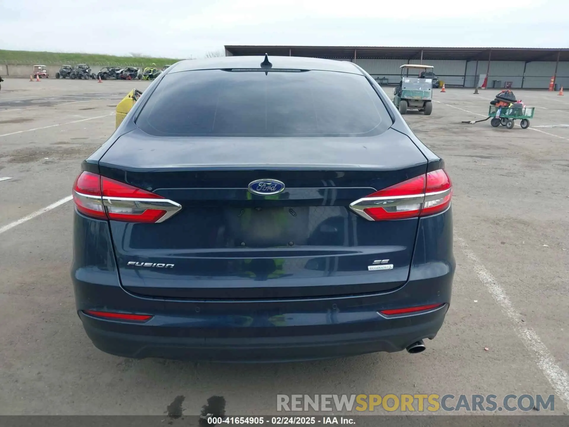16 Photograph of a damaged car 3FA6P0HD3LR221714 FORD FUSION 2020