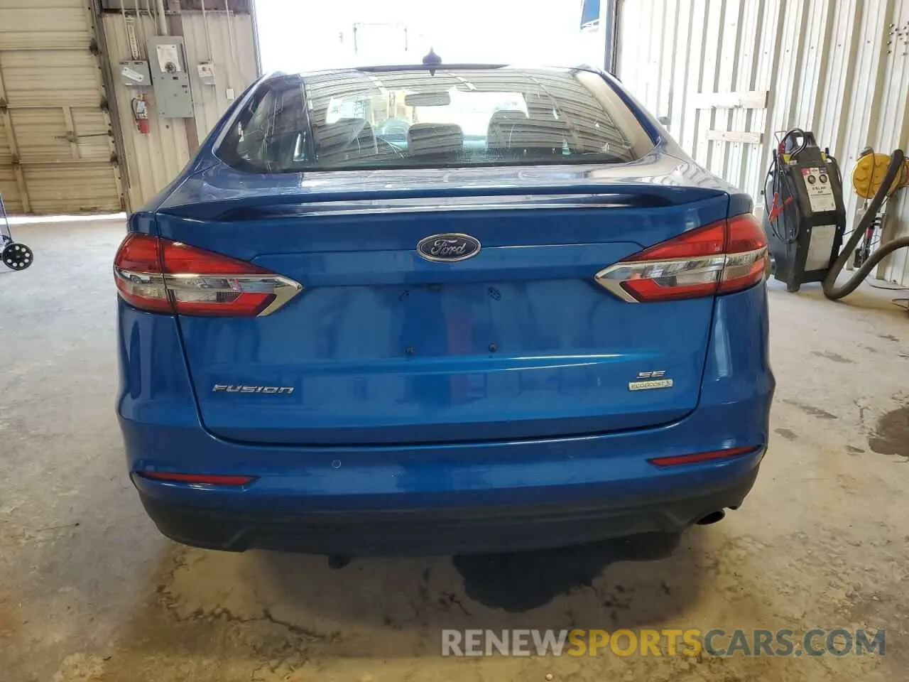 6 Photograph of a damaged car 3FA6P0HD3LR225634 FORD FUSION 2020