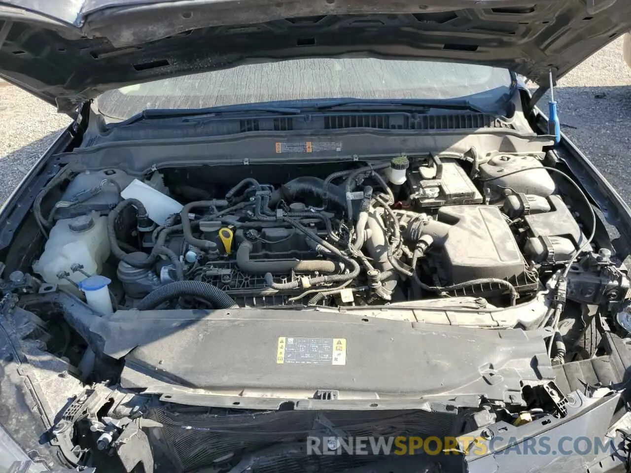 11 Photograph of a damaged car 3FA6P0HD3LR229733 FORD FUSION 2020