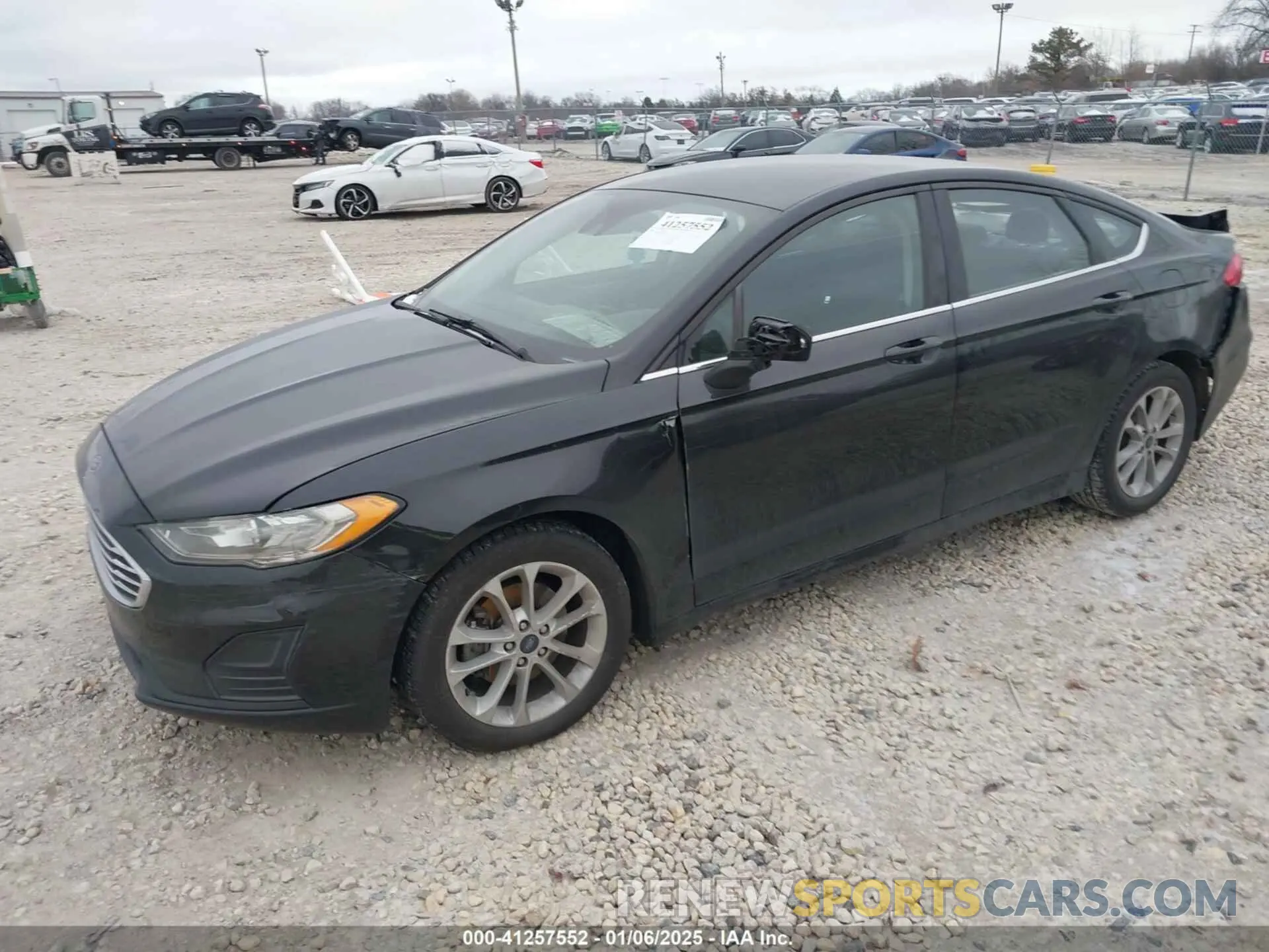 2 Photograph of a damaged car 3FA6P0HD3LR232812 FORD FUSION 2020