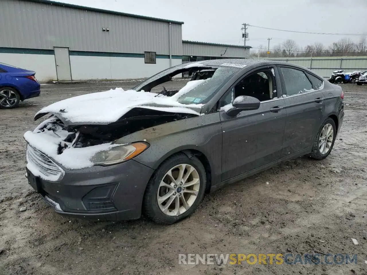 1 Photograph of a damaged car 3FA6P0HD3LR235838 FORD FUSION 2020