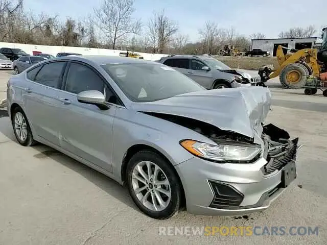 10 Photograph of a damaged car 3FA6P0HD3LR247584 FORD FUSION 2020