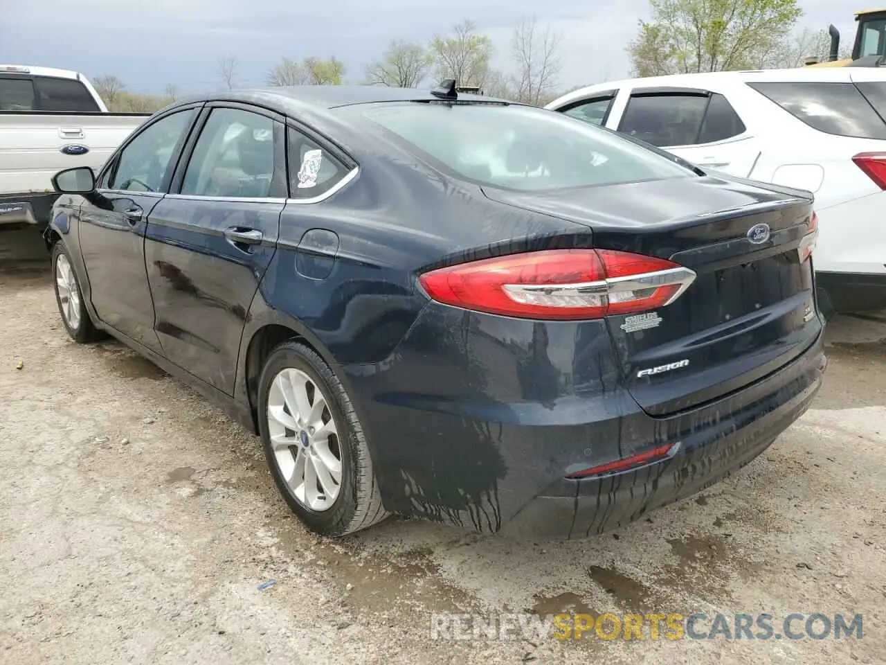 2 Photograph of a damaged car 3FA6P0HD3LR250887 FORD FUSION 2020
