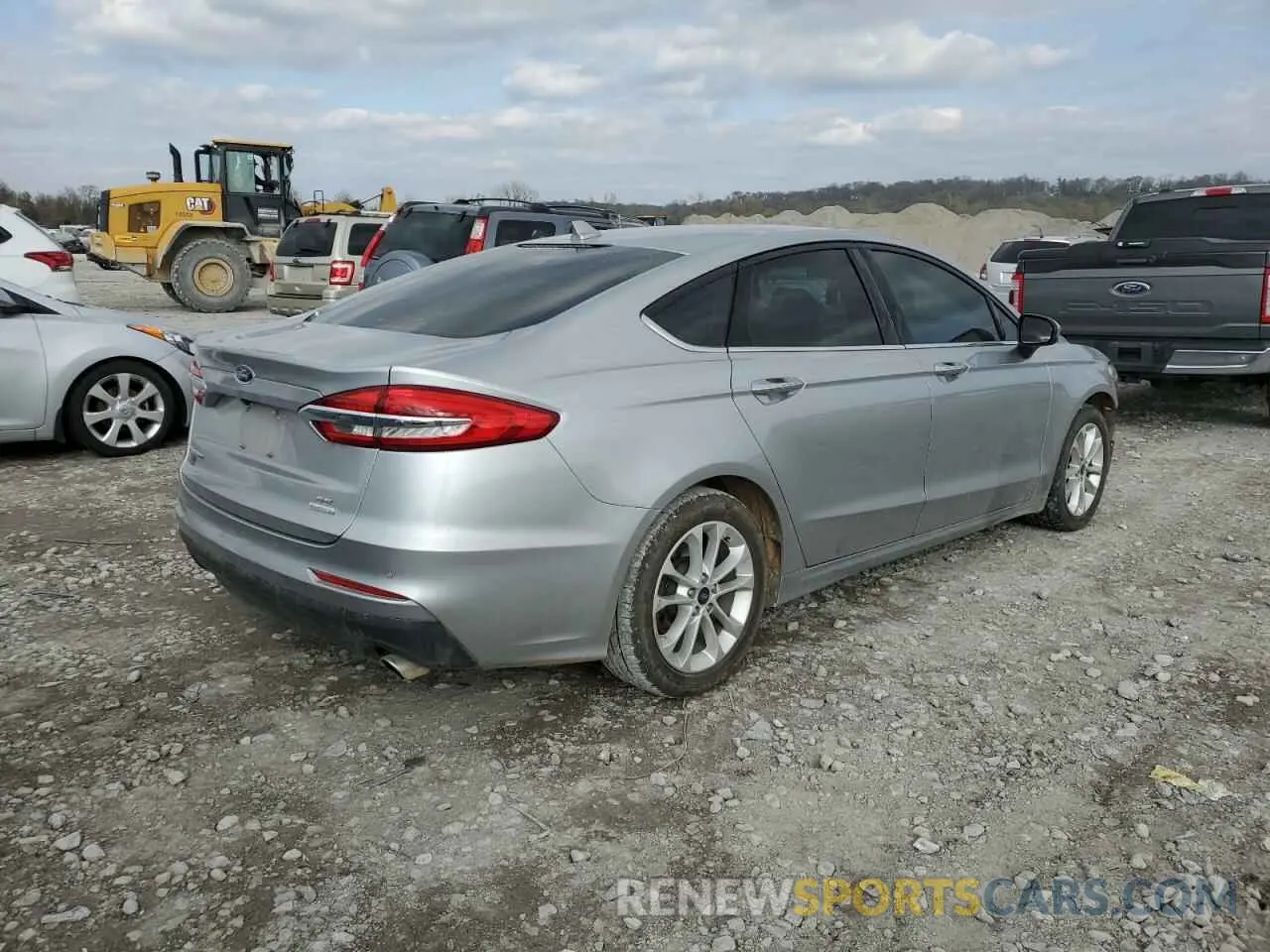 3 Photograph of a damaged car 3FA6P0HD3LR257015 FORD FUSION 2020