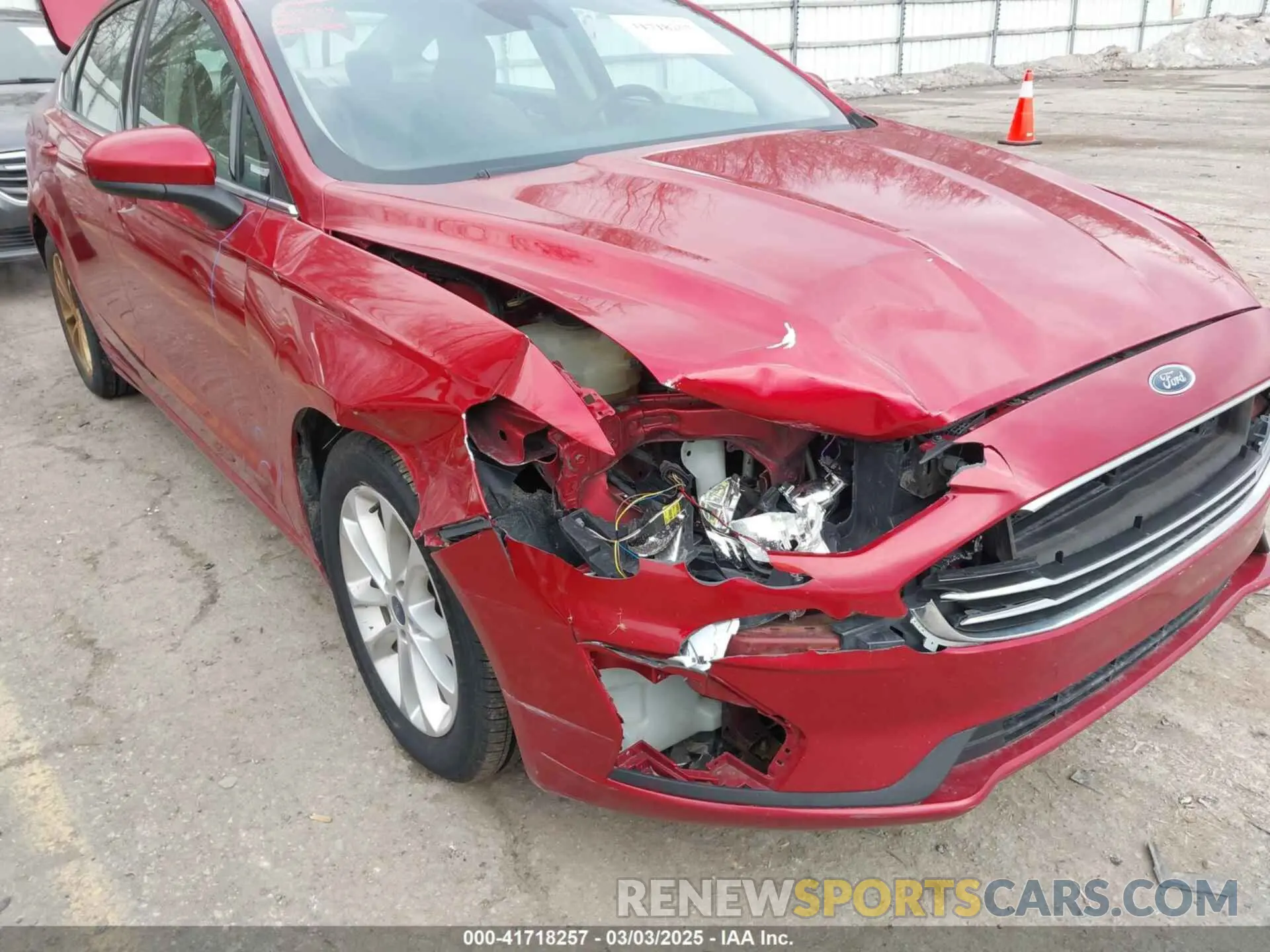 6 Photograph of a damaged car 3FA6P0HD4LR109679 FORD FUSION 2020