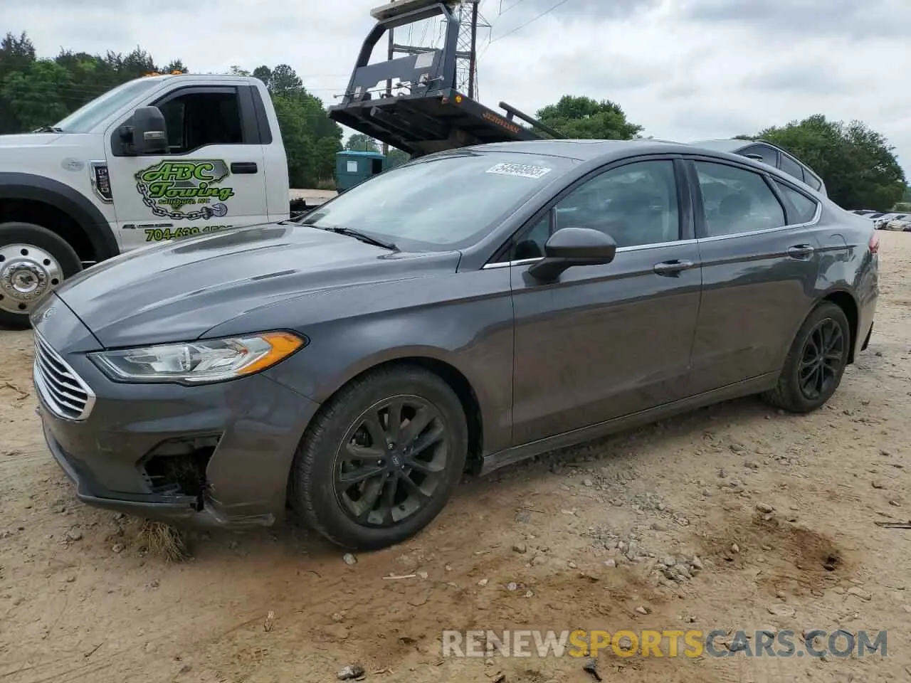 1 Photograph of a damaged car 3FA6P0HD4LR124425 FORD FUSION 2020