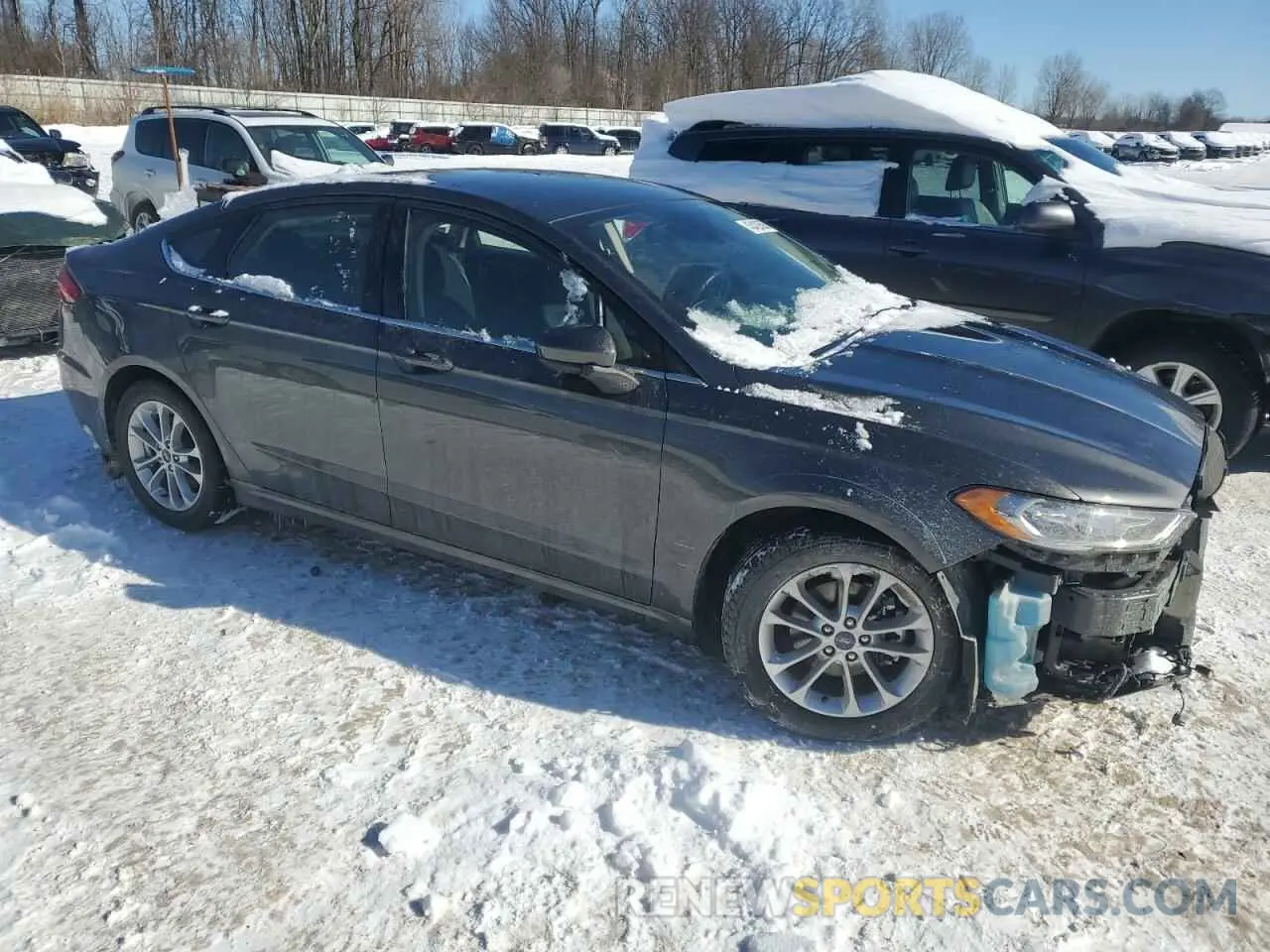 4 Photograph of a damaged car 3FA6P0HD4LR125364 FORD FUSION 2020
