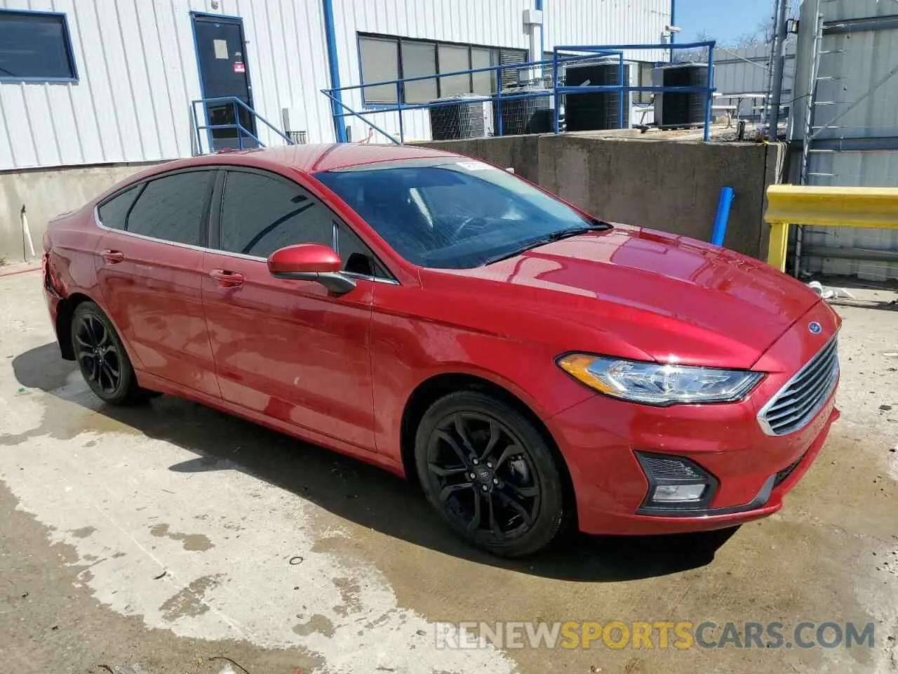 4 Photograph of a damaged car 3FA6P0HD4LR148045 FORD FUSION 2020