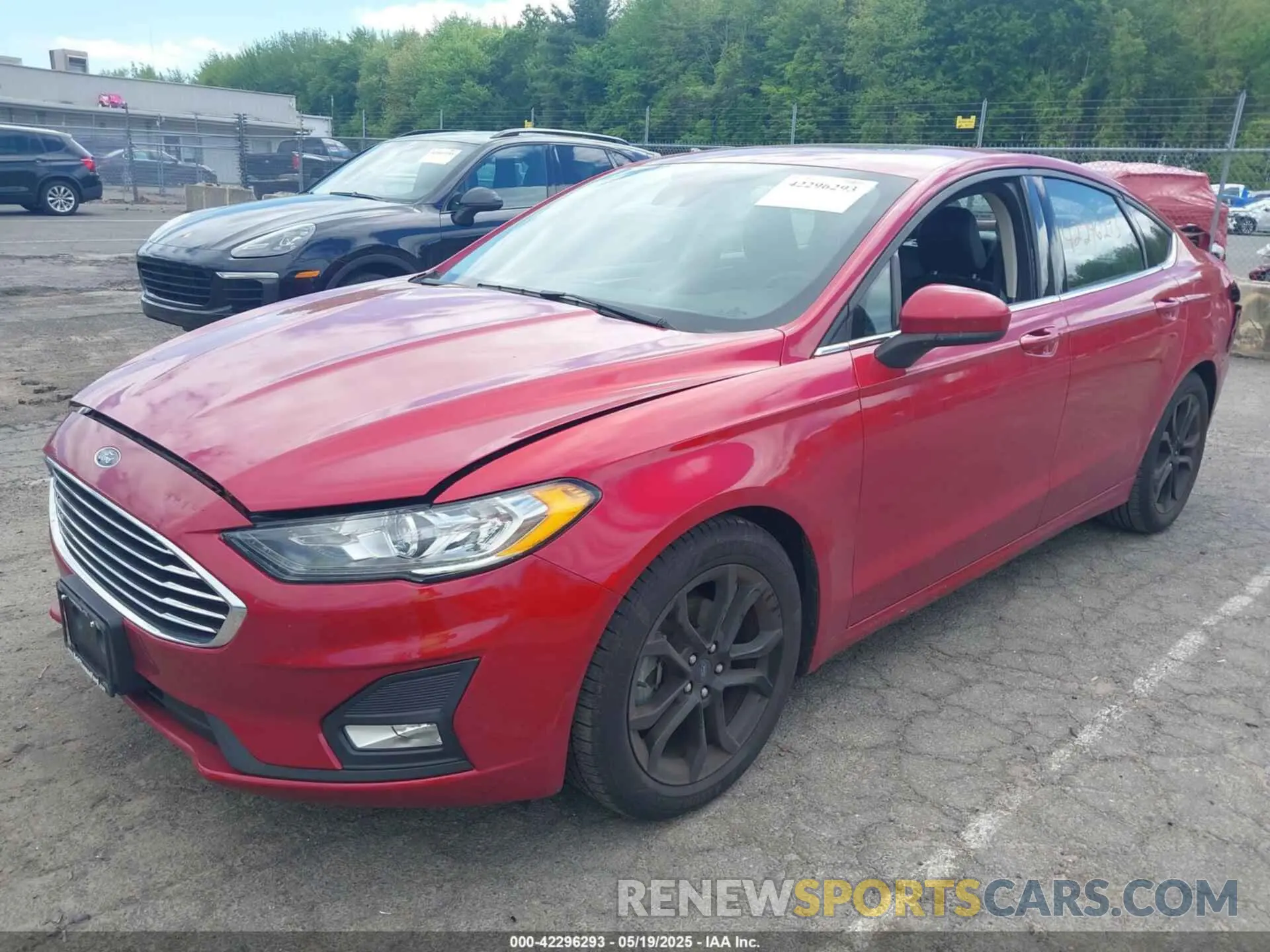 2 Photograph of a damaged car 3FA6P0HD4LR158297 FORD FUSION 2020