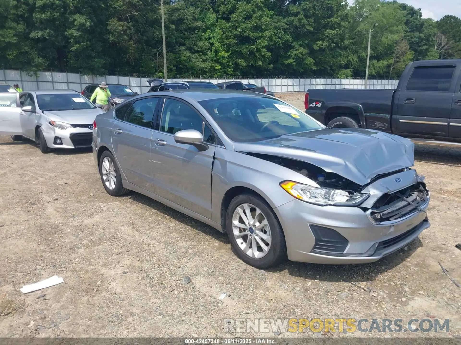 1 Photograph of a damaged car 3FA6P0HD4LR184141 FORD FUSION 2020